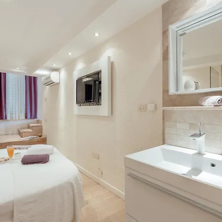 Apartments Porobic Herceg Novi Exterior photo
