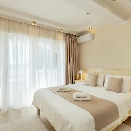 Apartments Porobic Herceg Novi Exterior photo