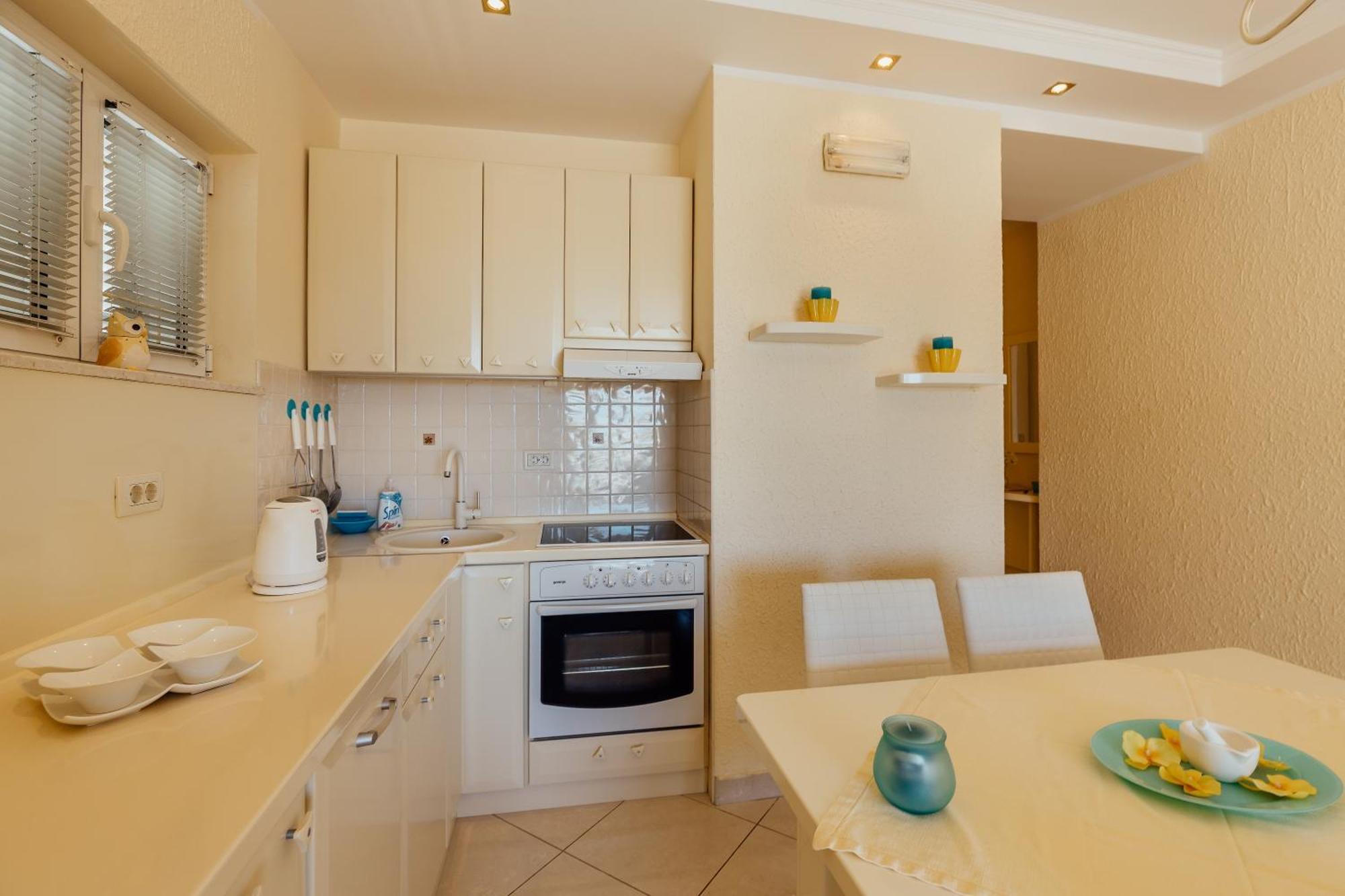 Apartment Porobic