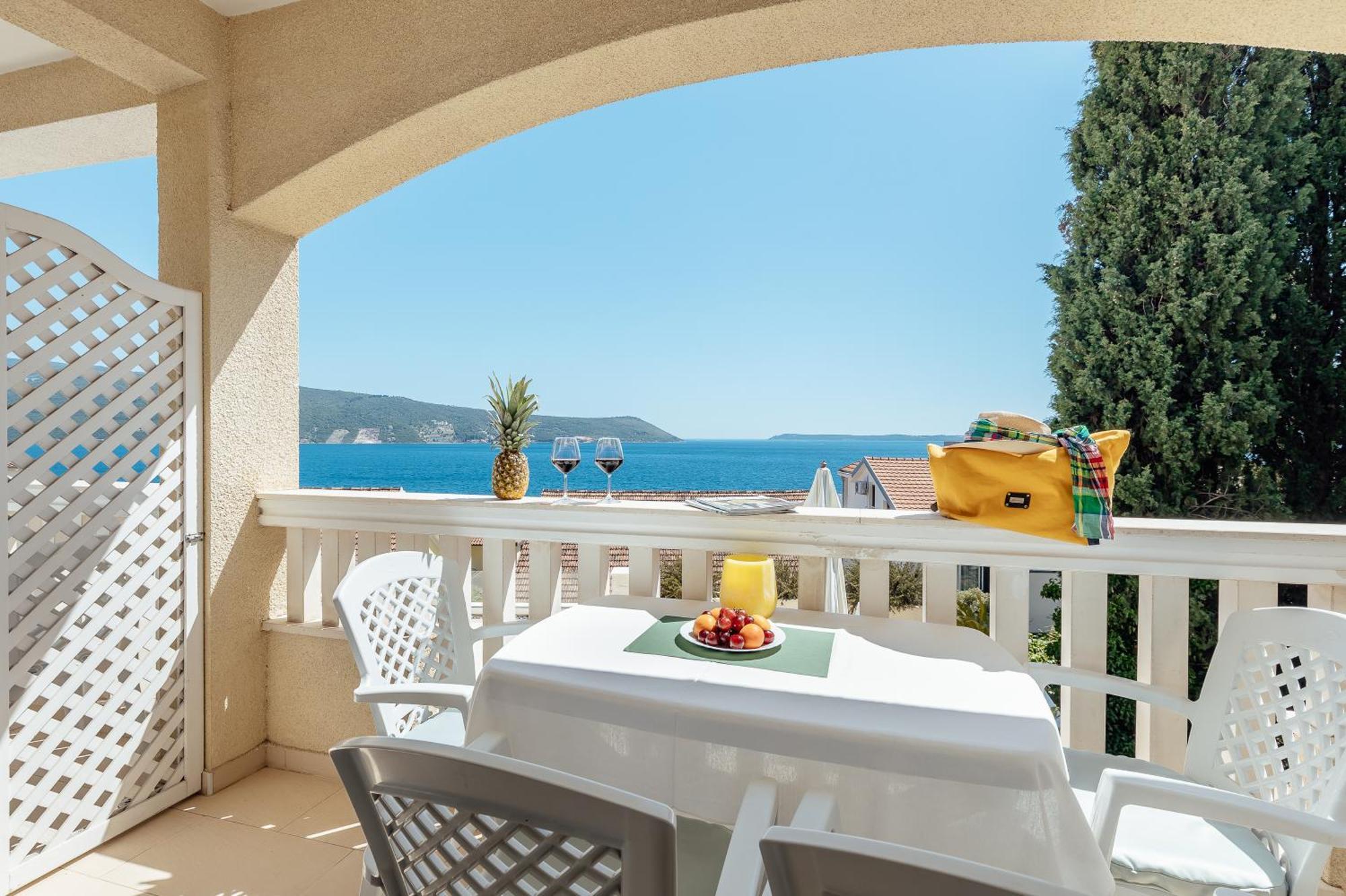 Porobic Apartment Herceg Novi